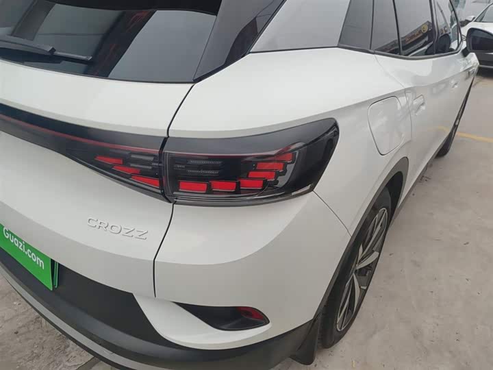 Фото 8 - Volkswagen ID.4 Crozz