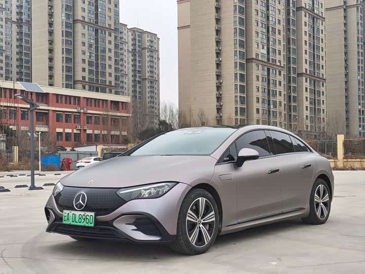 Фото 1 - Mercedes-Benz EQE