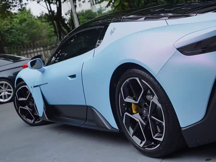 Фото 4 - Maserati MC20