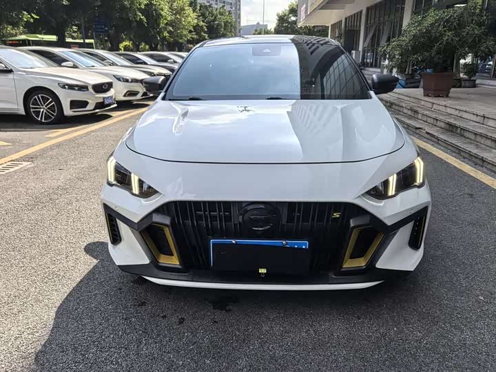 Фото 2 - GAC Trumpchi Empow R