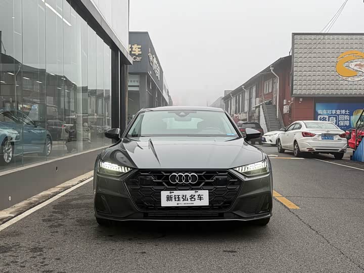 Фото 2 - Audi A7