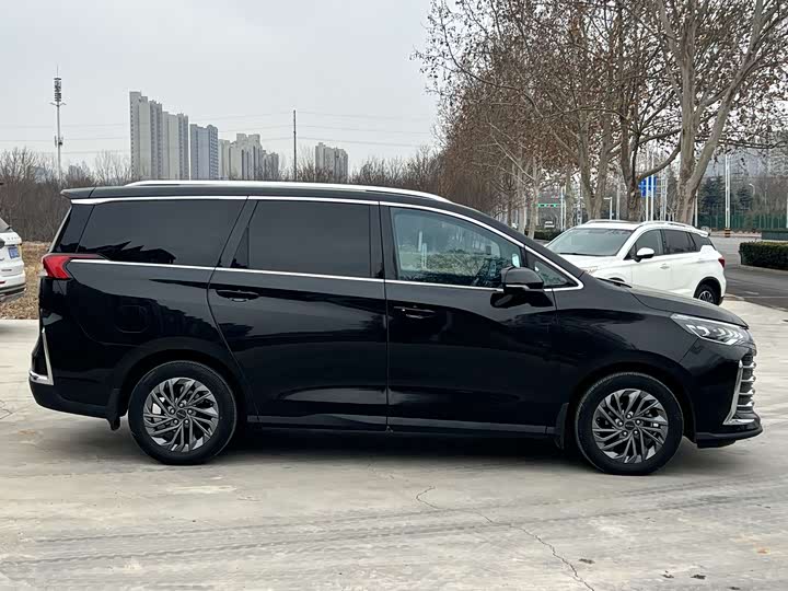 Фото 4 - Maxus G50