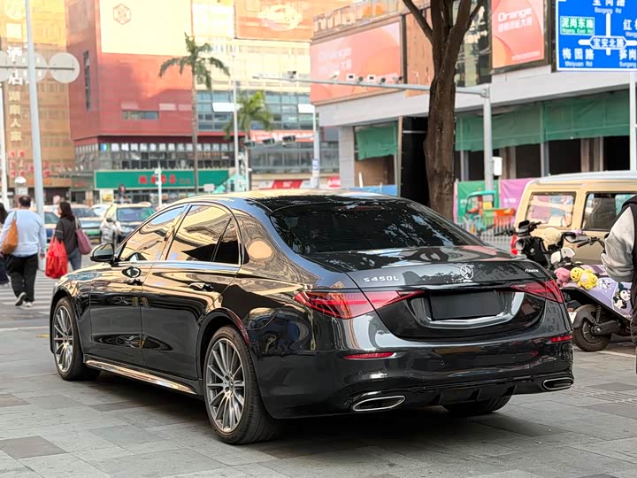 Фото 7 - Mercedes-Benz S-Class