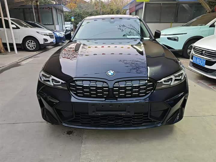 Фото 2 - BMW 3 Series