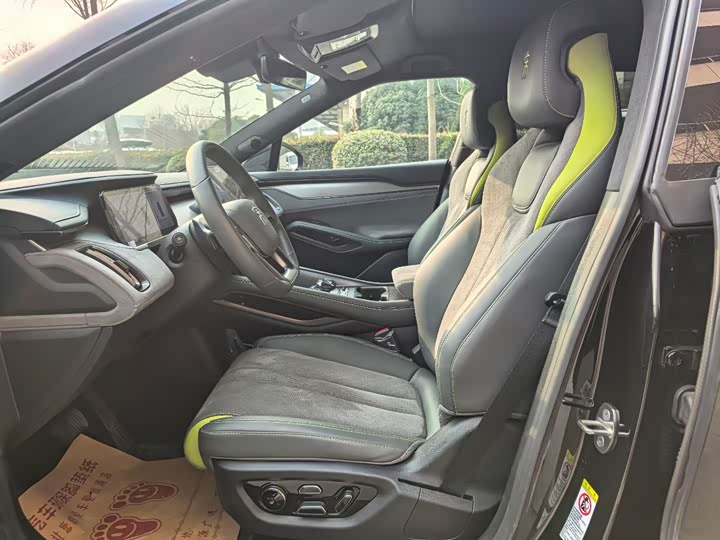 Фото 4 - BYD Song L