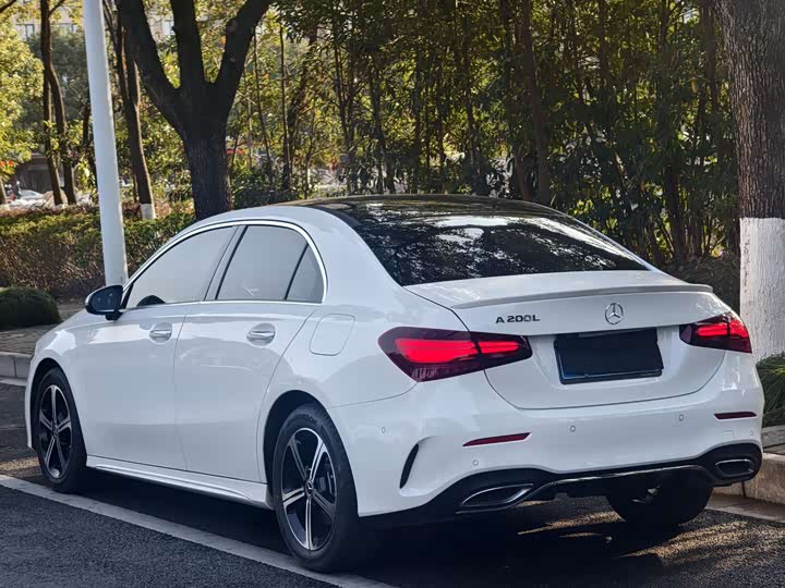 Фото 5 - Mercedes-Benz A-Class