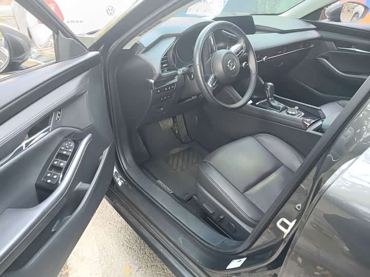 Фото 4 - Mazda 3 (Axela)