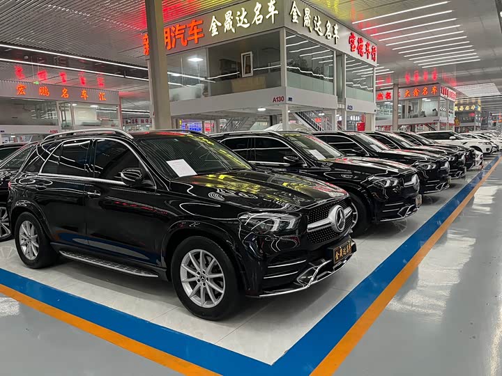 Фото 2 - Mercedes-Benz GLE-Class