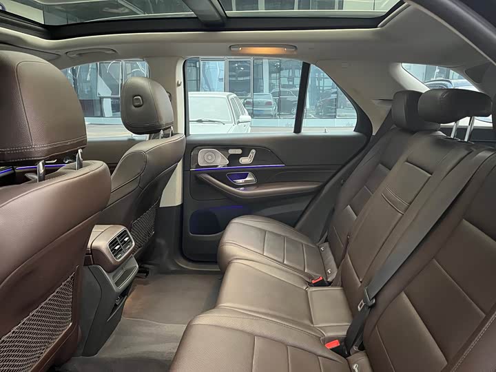 Фото 6 - Mercedes-Benz GLE-Class