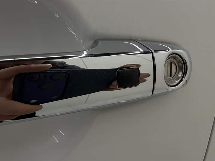 Фото 8 - Kia KX1