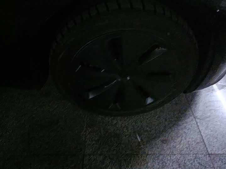 Фото 6 - Tesla Model 3