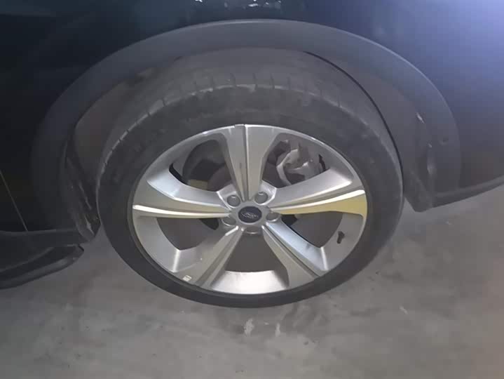 Фото 6 - Ford Equator