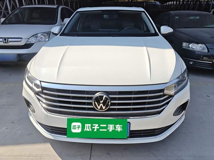 Фото 3 - Volkswagen Lavida