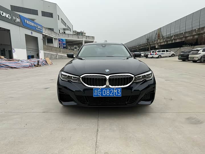 Фото 2 - BMW 3 Series