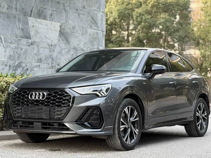 Фото 2 - Audi Q3 Sportback