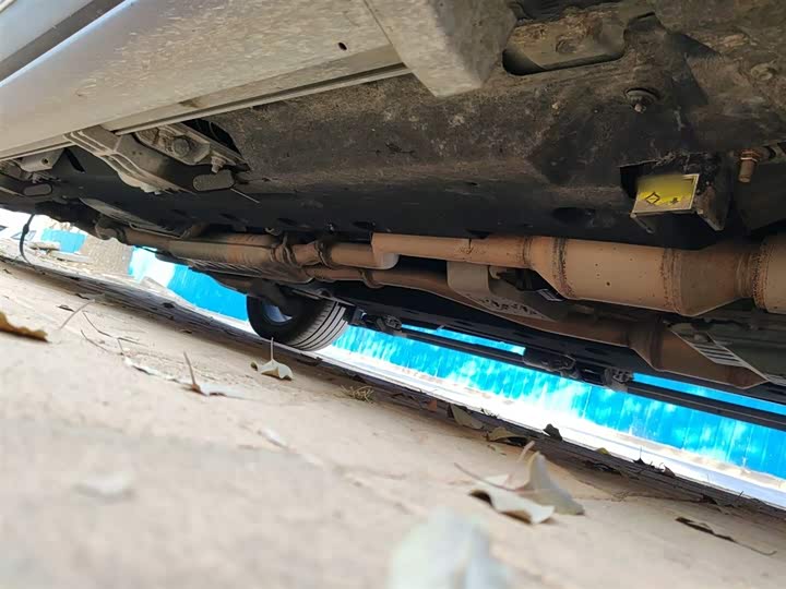 Фото 2 - Hongqi HS7