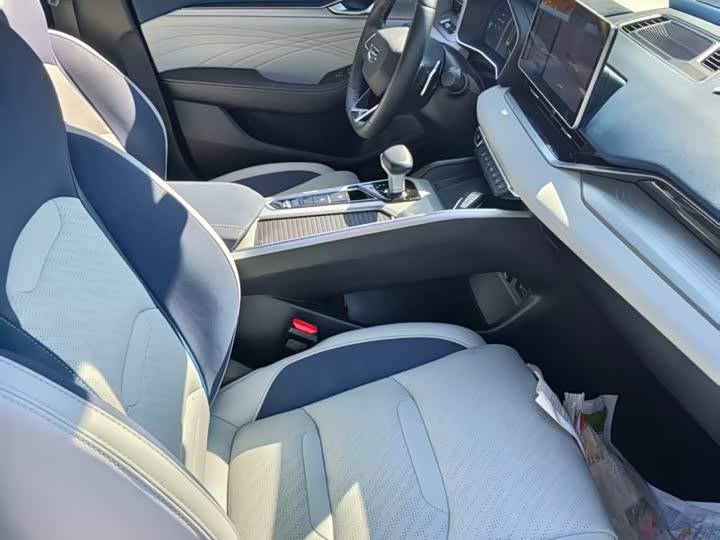 Фото 5 - Geely Preface