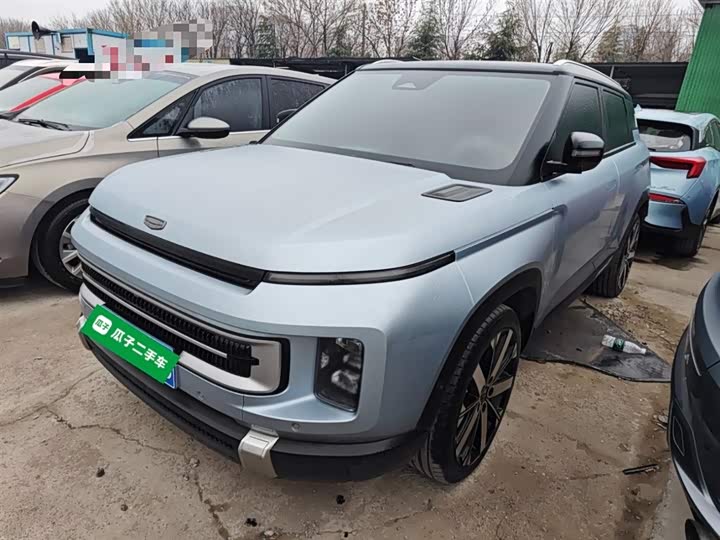 Фото 1 - Geely Icon