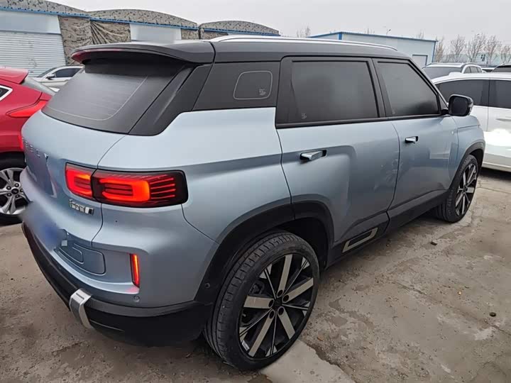 Фото 7 - Geely Icon