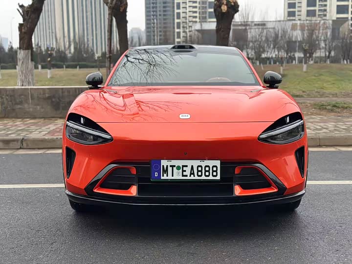 Фото 2 - Xiaomi YU7