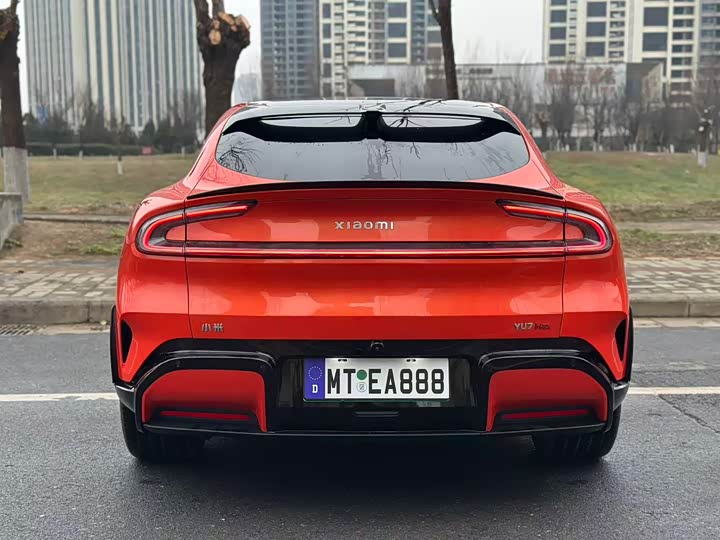 Фото 8 - Xiaomi YU7