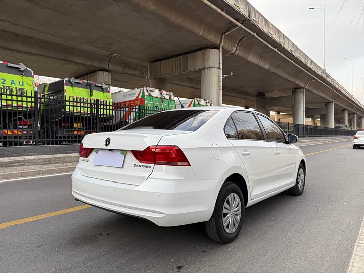 Фото 5 - Volkswagen Santana