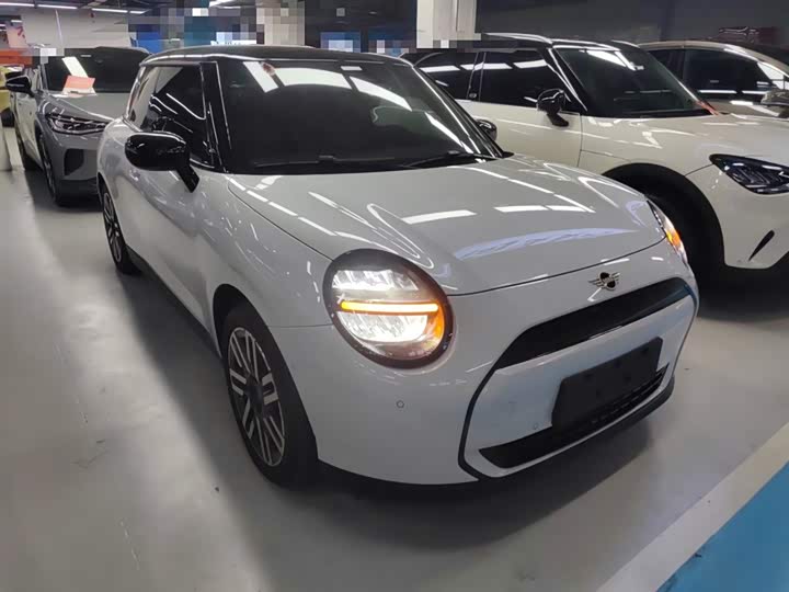 Фото 4 - Mini Cooper