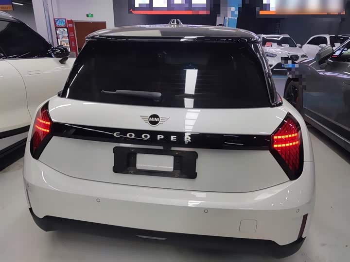 Фото 6 - Mini Cooper