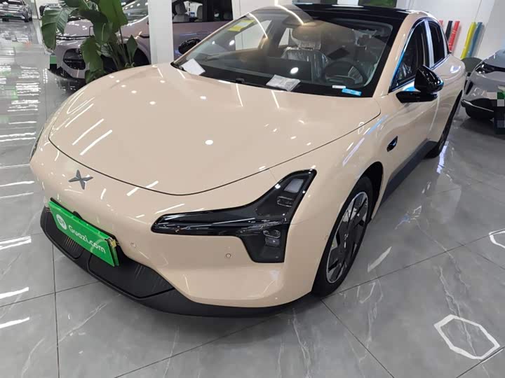 Фото 2 - XPeng Mona M03