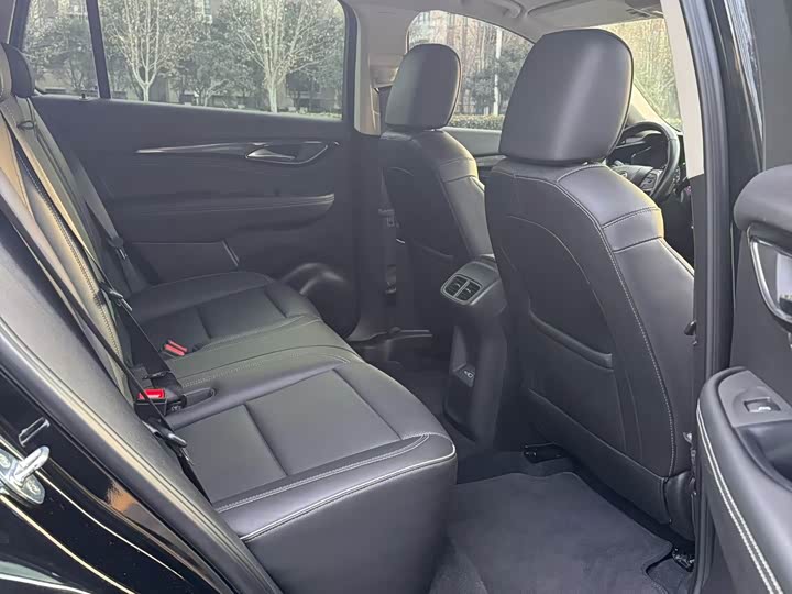 Фото 5 - Buick Envision Plus