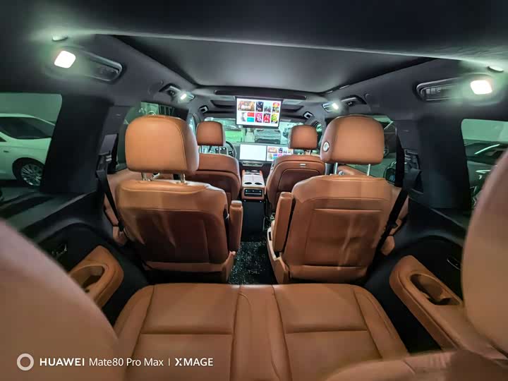 Фото 6 - LiXiang L9