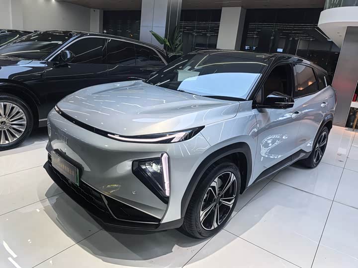 Фото 1 - Geely Galaxy L7