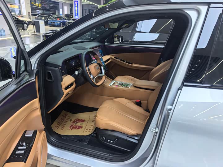 Фото 6 - Geely Galaxy L7