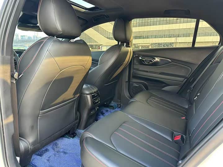 Фото 5 - GAC Trumpchi Empow R