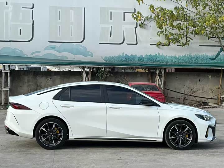 Фото 9 - GAC Trumpchi Empow R