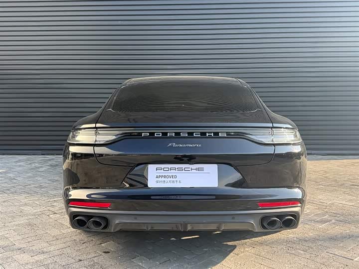 Фото 7 - Porsche Panamera