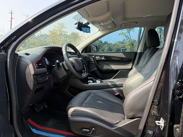 Фото 6 - Dongfeng Aeolus AX7