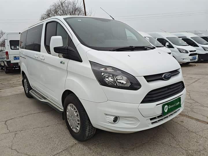 Фото 4 - Ford Transit