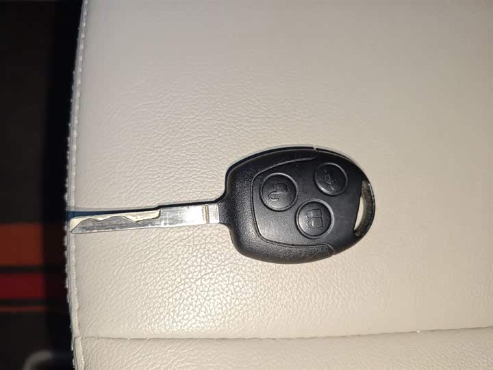 Фото 9 - Ford Transit