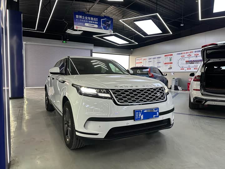 Фото 3 - Land Rover Range Rover Velar