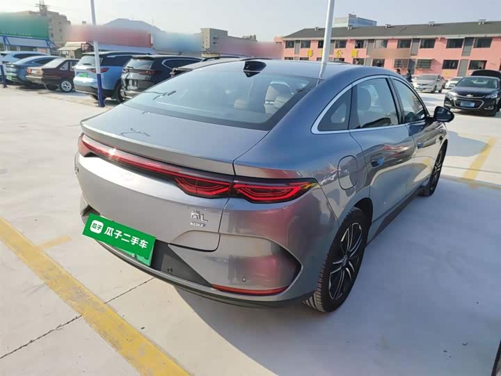 Фото 7 - BYD Qin L