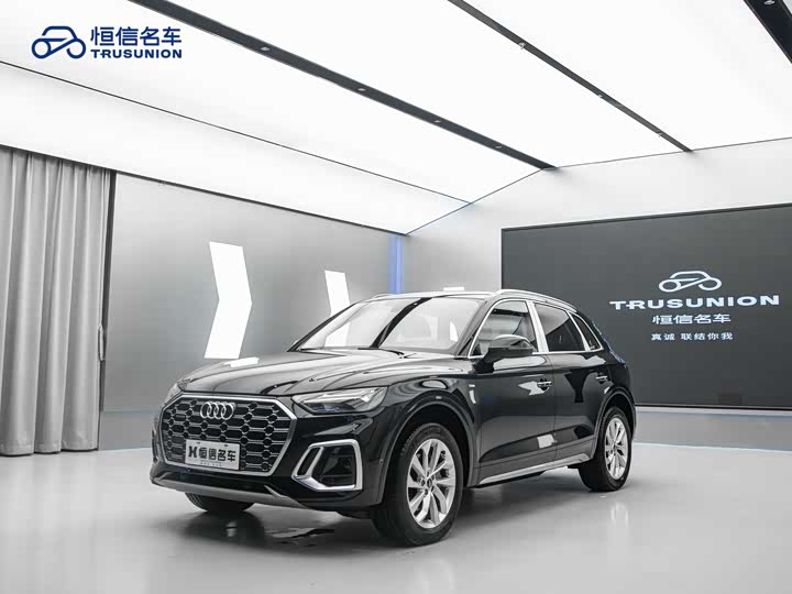 Фото 1 - Audi Q5L