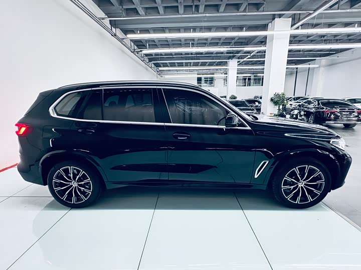 Фото 7 - BMW X5