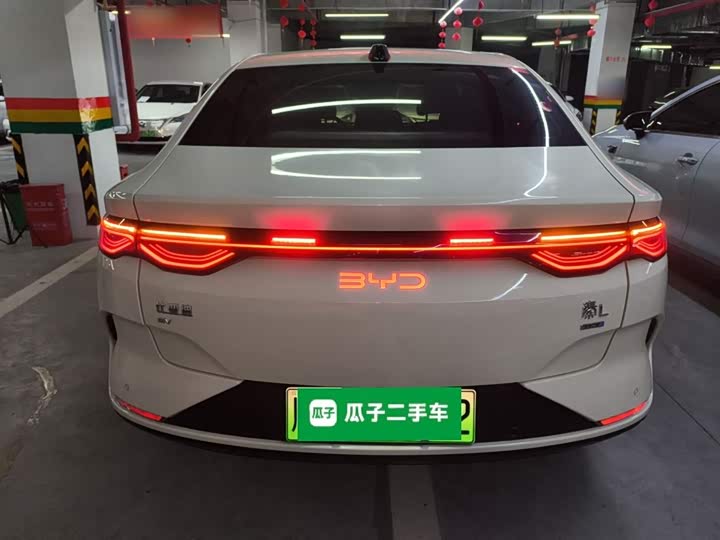 Фото 6 - BYD Qin L