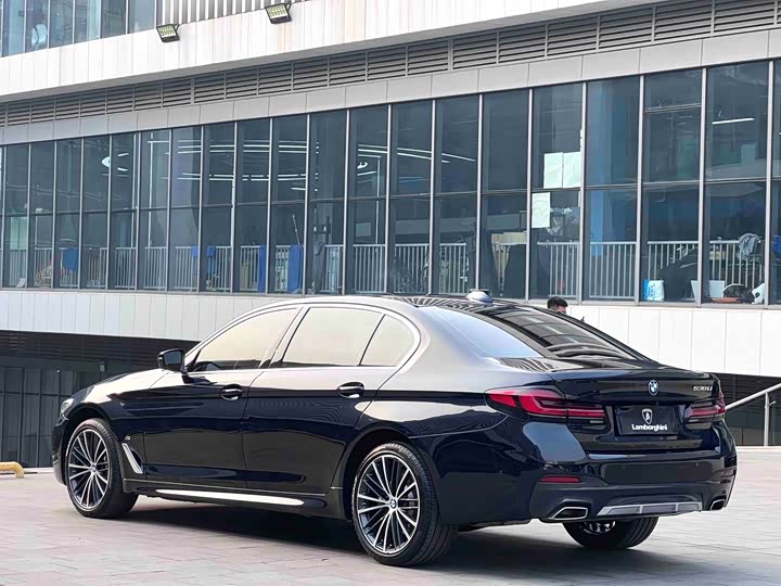 Фото 6 - BMW 5 Series