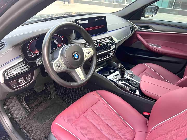 Фото 8 - BMW 5 Series