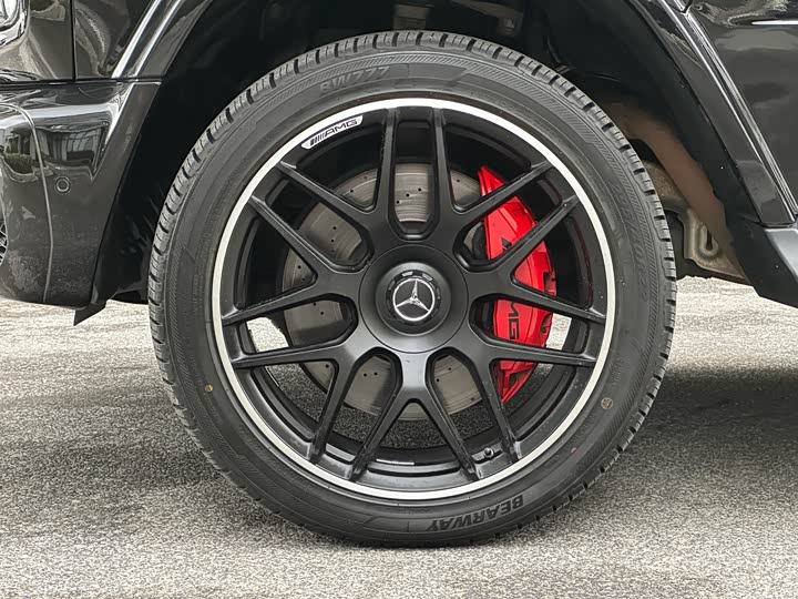 Фото 8 - Mercedes-Benz G-Class AMG