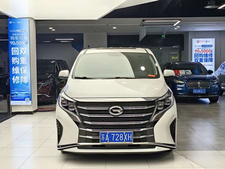 Фото 2 - GAC Trumpchi M8