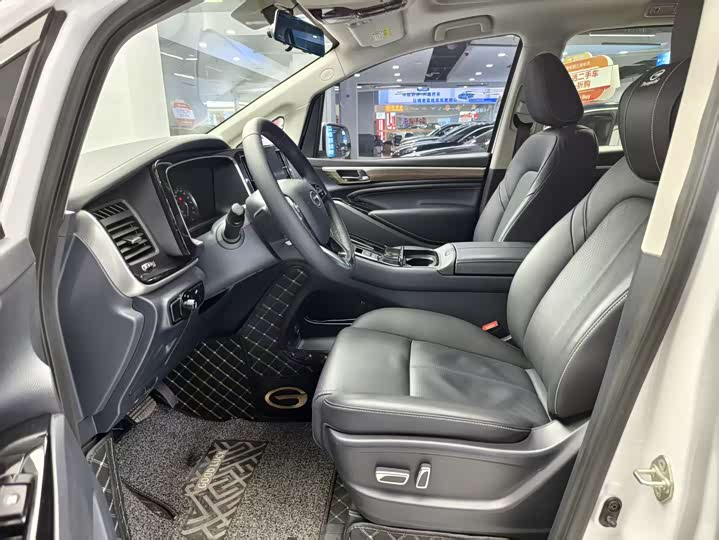 Фото 6 - GAC Trumpchi M8