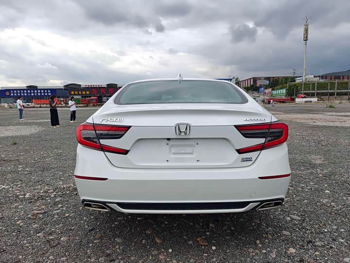 Фото 5 - Honda Accord